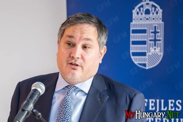 Министр национальной экономики Мартон Нодь